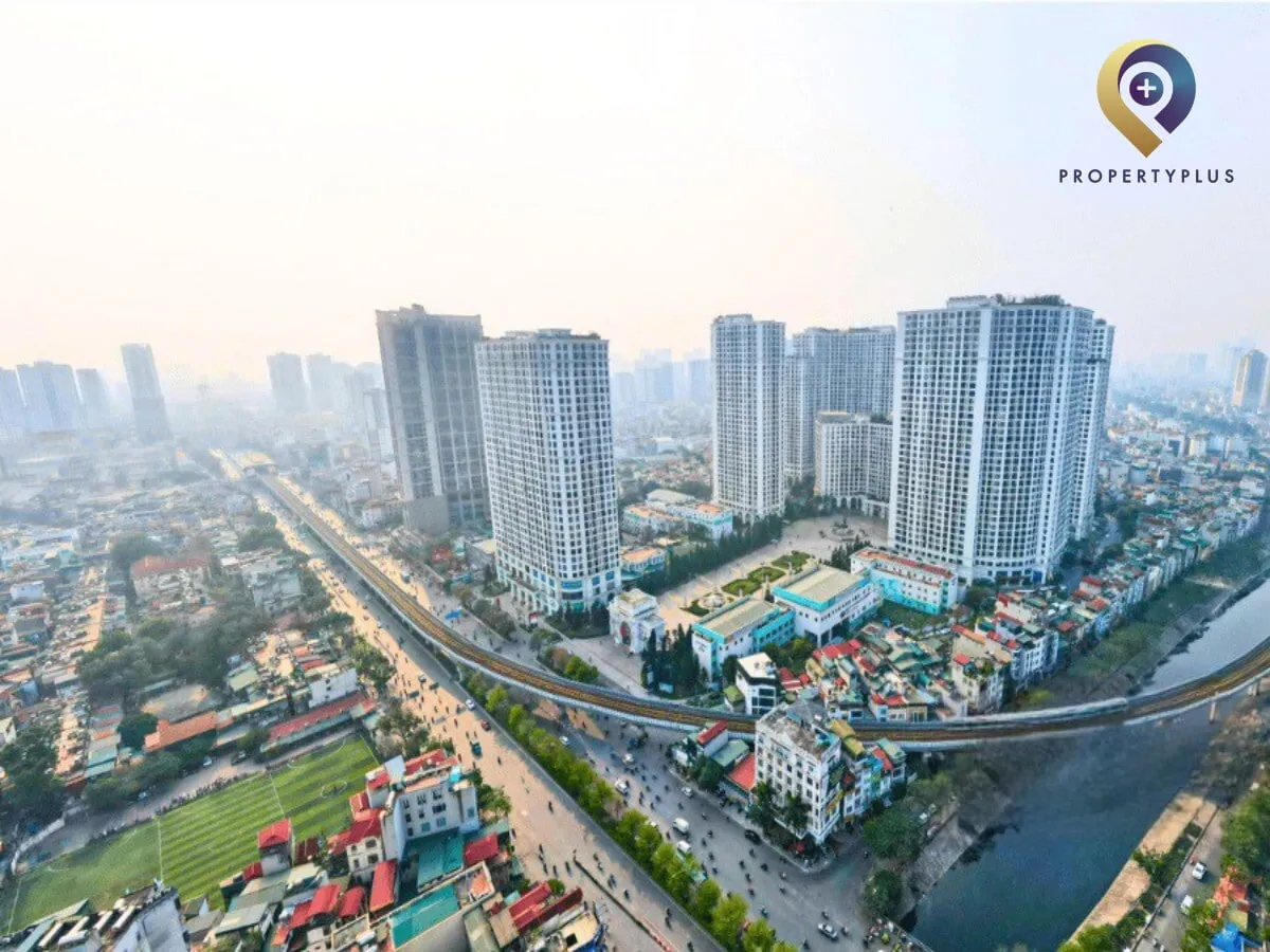 Toàn cảnh tòa nhà Royal City Office nhìn từ trên cao, nổi bật giữa khu vực Thanh Xuân.